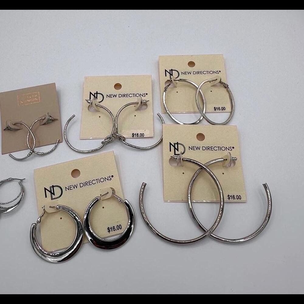 **8 Pair** Fashion Silvertone Earrings NWT - Picture 4 of 4
